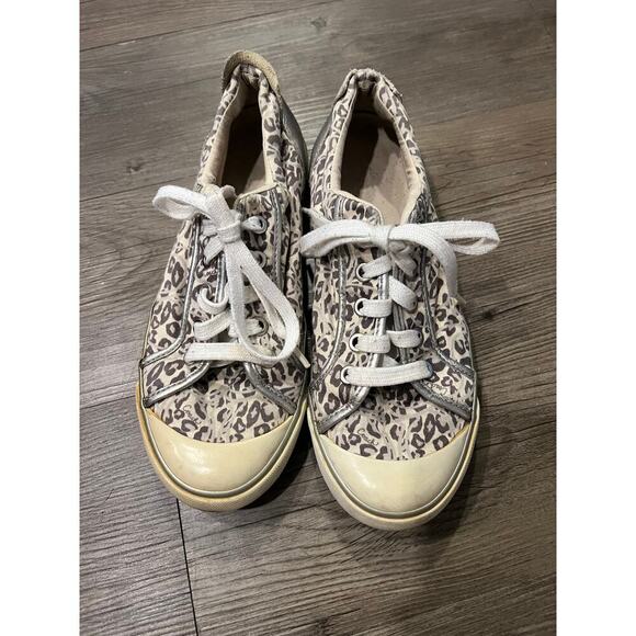 Coach cheetah 🐆Print -size 8 - Picture 1 of 5